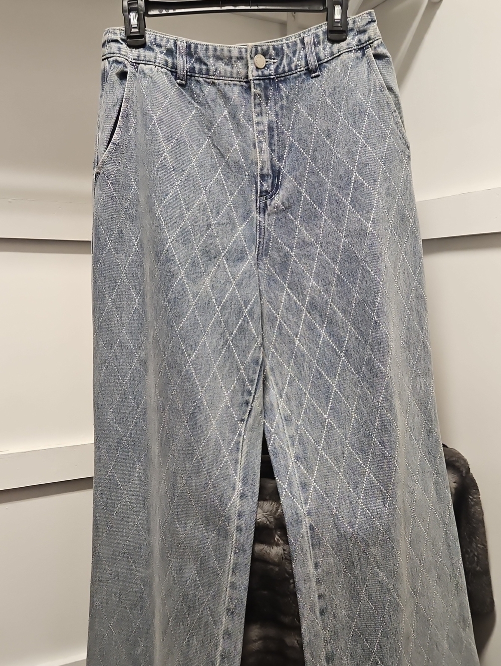 Avec Les Filles Light Blue Embellished Denim Jeans
